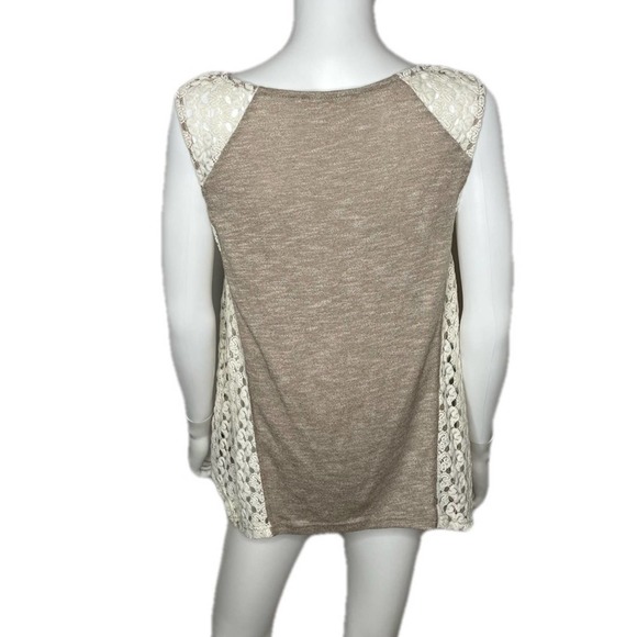 Altar’d State Women's Tan/Cream Lace Side/Shoulders Detail Knit Tank sz M - Picture 3 of 4